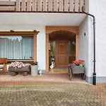 Haus Thomann 公寓